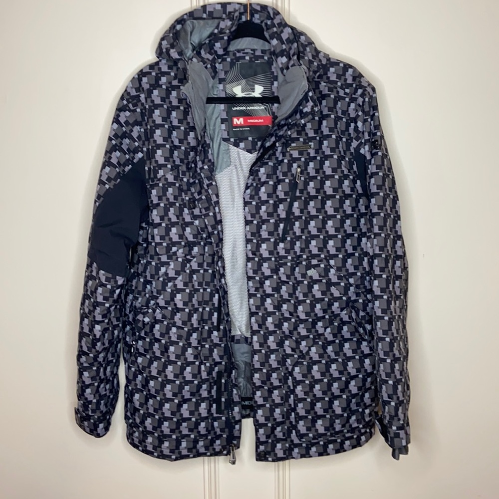 Under Armour hooded ski jacket